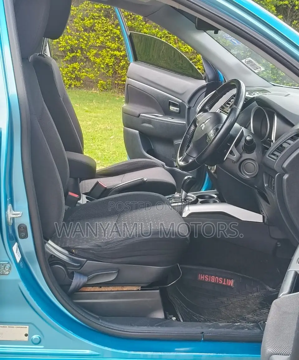 Mitsubishi RVR 2010 Blue