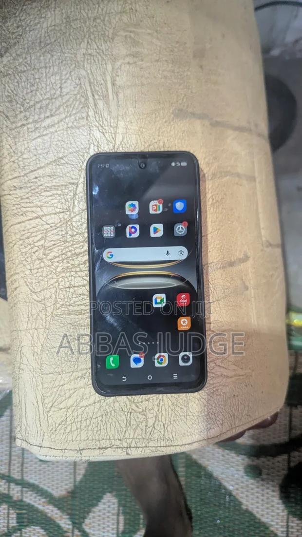 New Tecno Spark 40 128 GB Gray - thumbnail 3