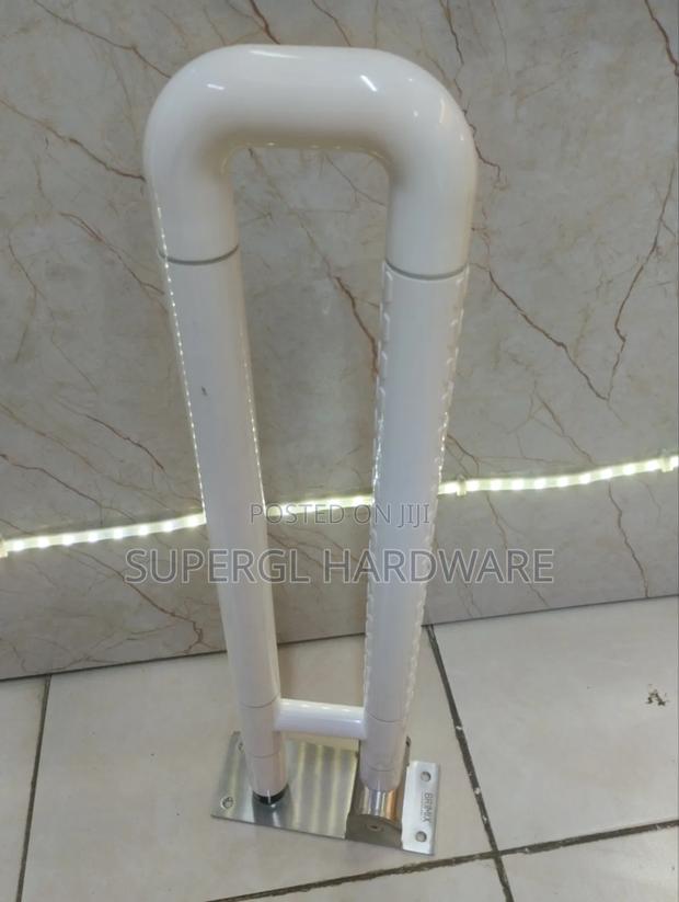 Wall Mounted Grab Rail