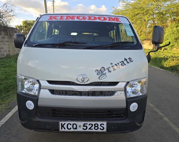 Toyota HiAce 2012 White - thumbnail 6
