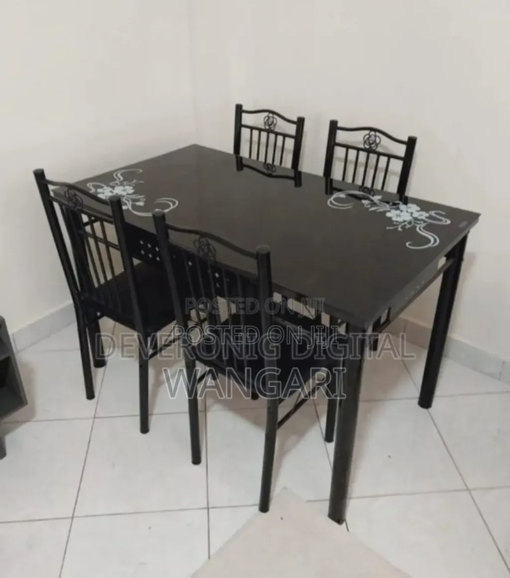 Imported 4 Sitter Dinning Table