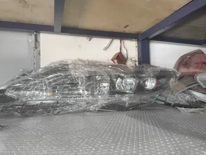 Harrier) Headlight