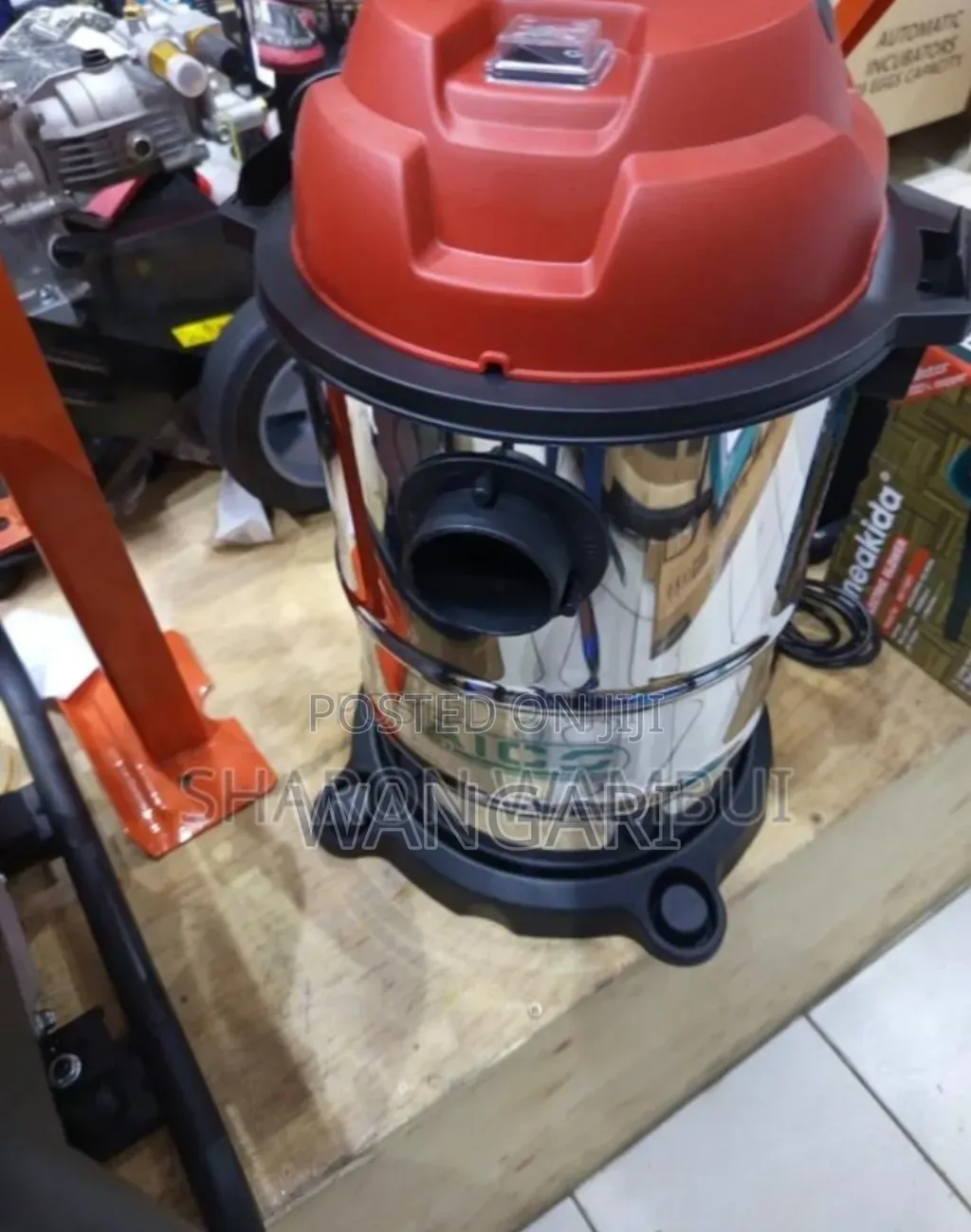 Semi Commercial Tlac 20l Vacuum Cleaner Wet and Dry