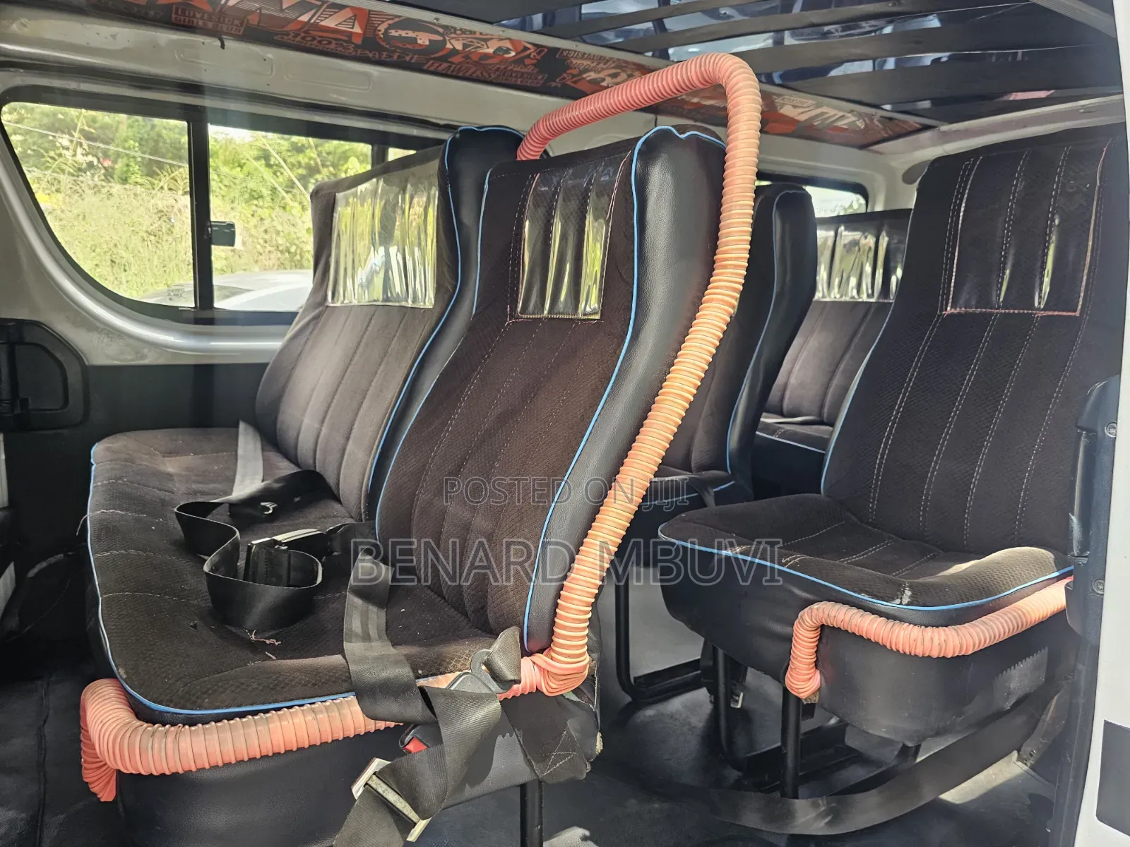 Toyota HiAce 2014 White