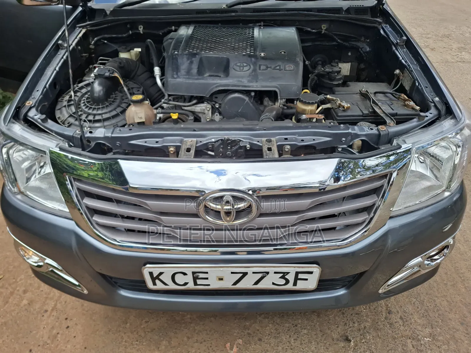 Toyota Hilux 2009 Gray