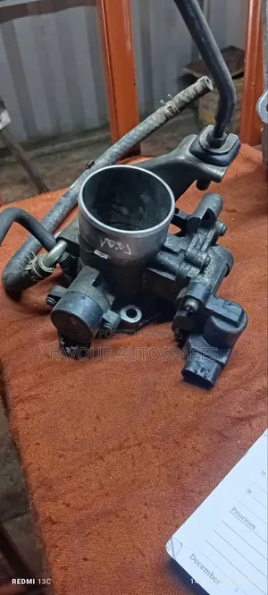 Voxy,And Harrier Throttle
