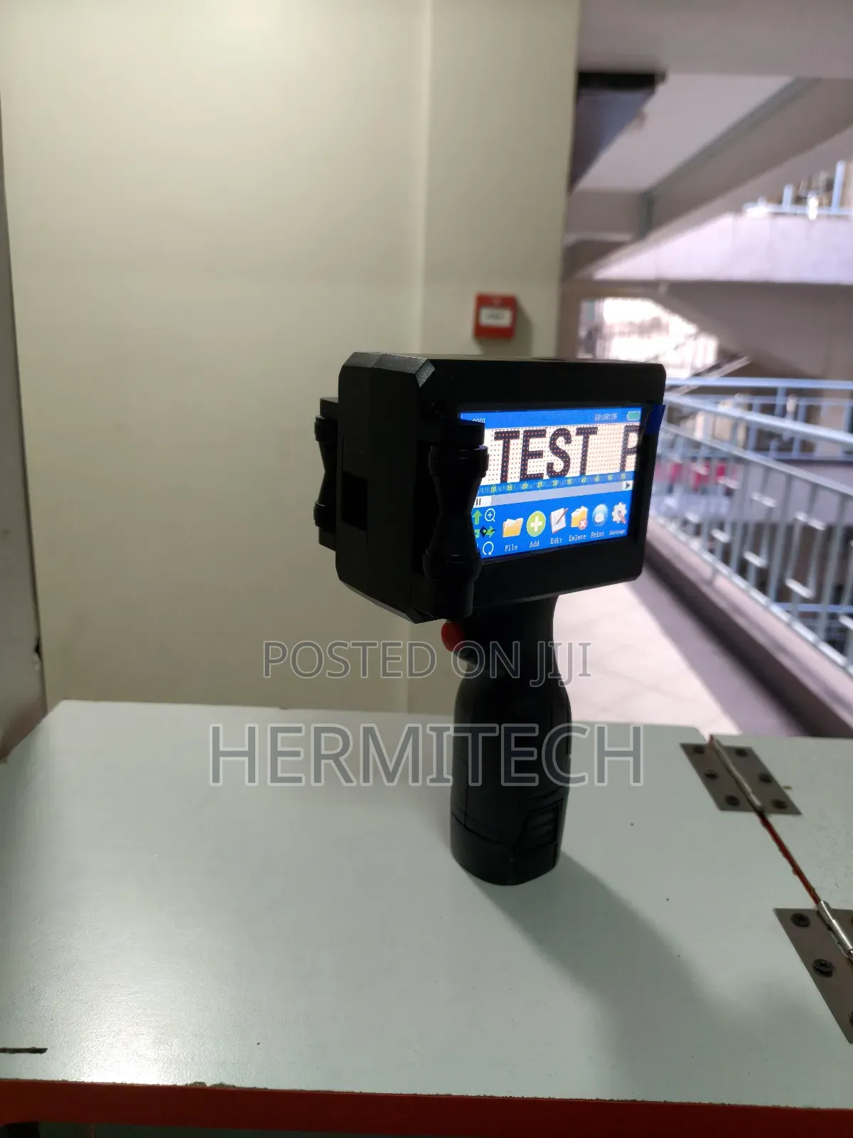 Light Weight Handheld Inkjet Printer Coding Machine