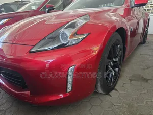 Nissan Fairlady 2019 Red