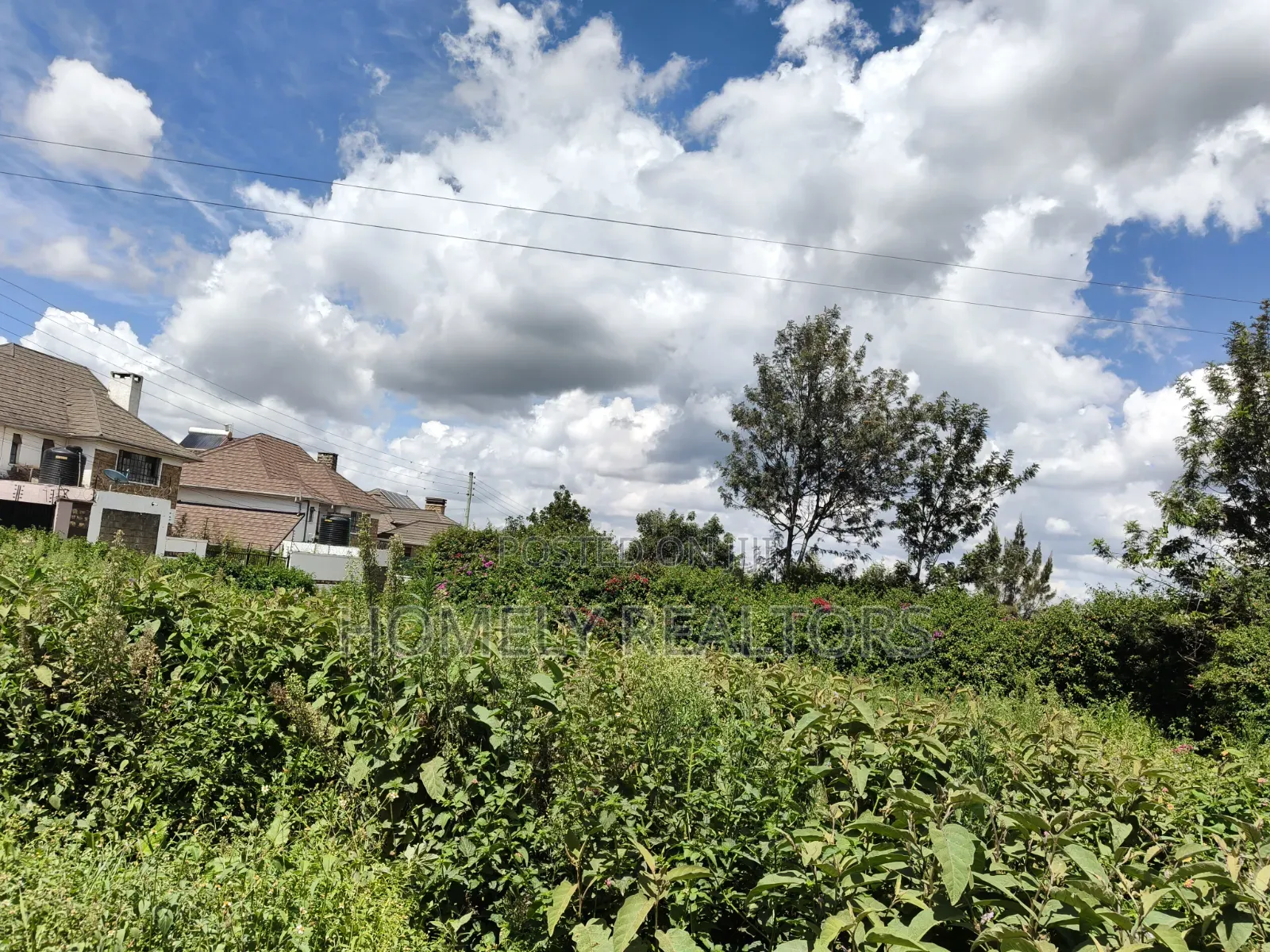 Red Soil Quarter Acre Corner Plot for Sale in Kerarapon Drive