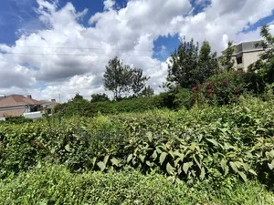 Red Soil Quarter Acre Corner Plot for Sale in Kerarapon Drive