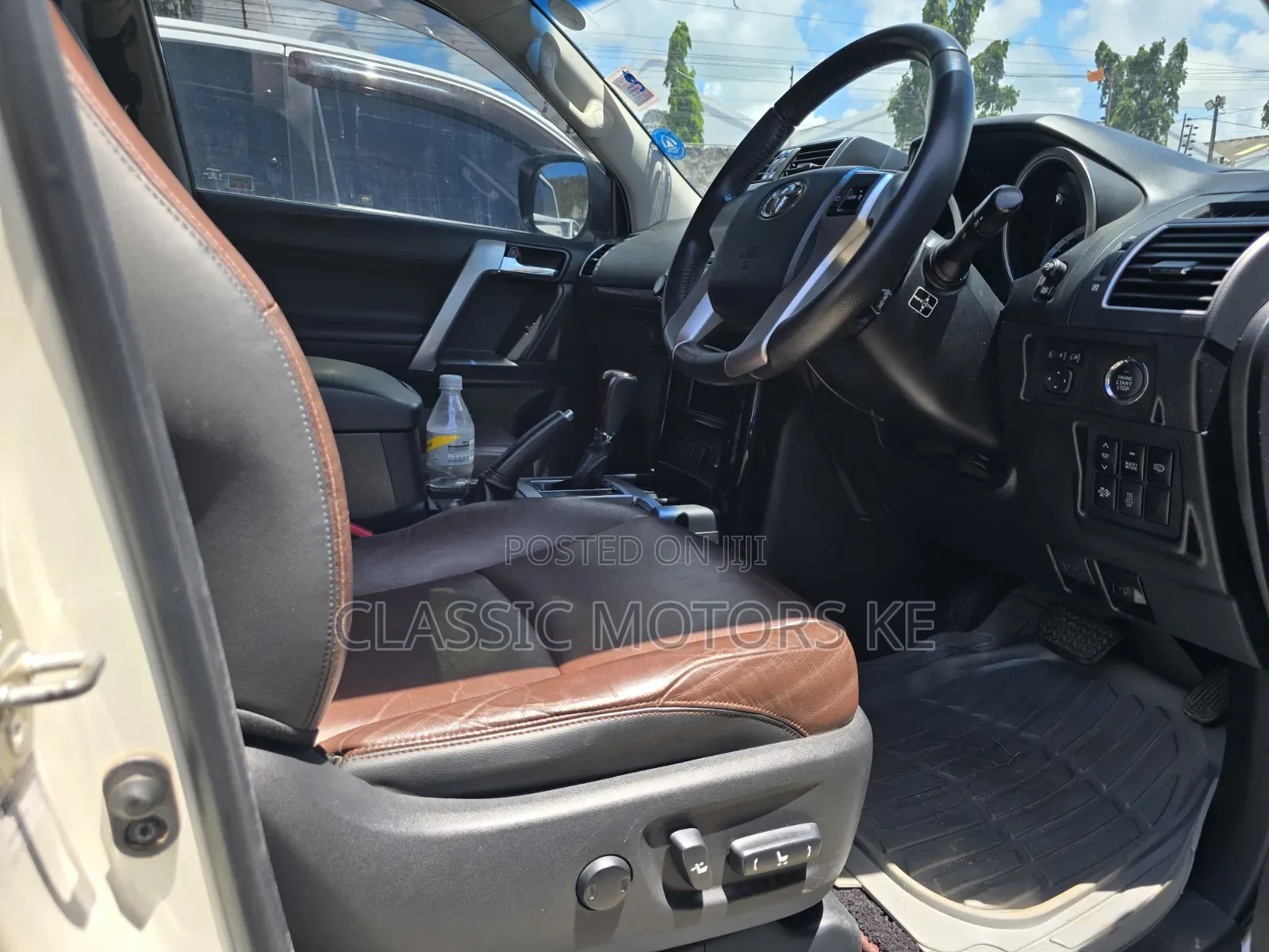 Toyota Land Cruiser Prado 2.8 2017 White