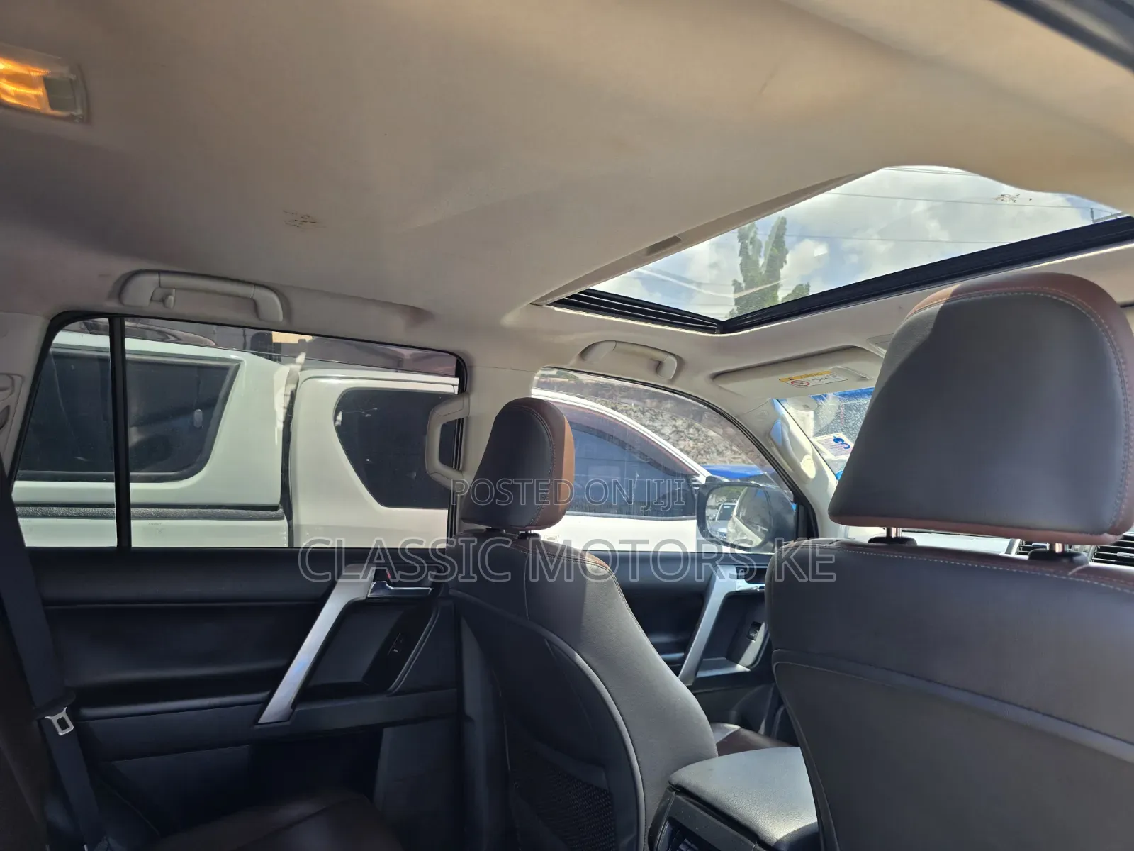 Toyota Land Cruiser Prado 2.8 2017 White