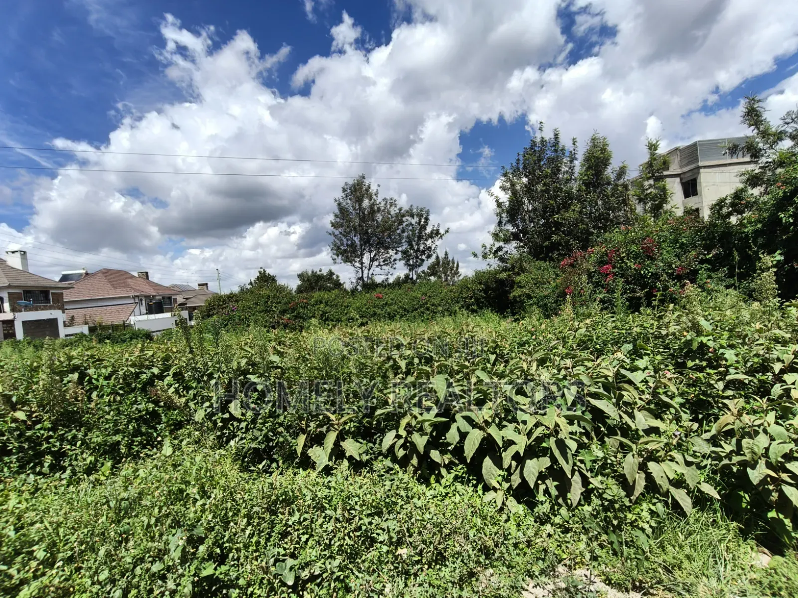 Red Soil Quarter Acre Corner Plot for Sale in Kerarapon Drive