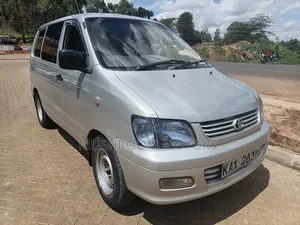 Toyota TownAce 2000 Silver