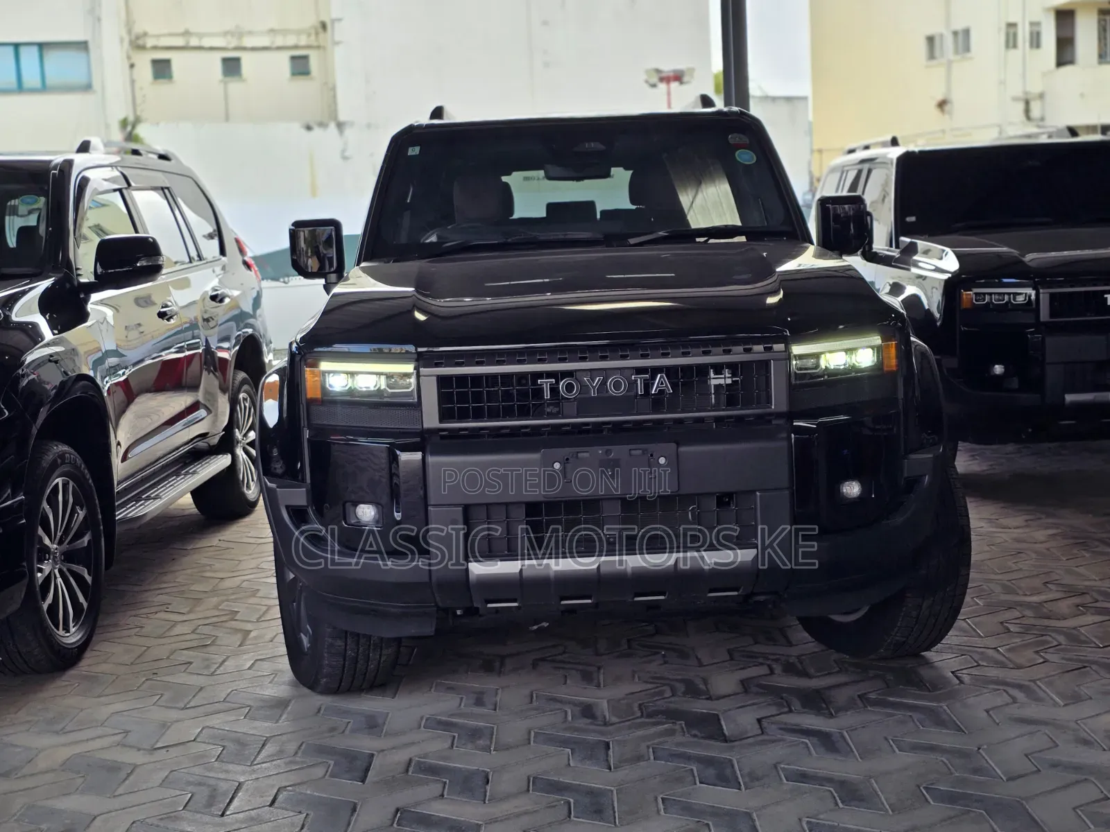 Toyota Land Cruiser Prado 2.8 2025 Black