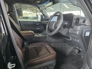 Toyota Land Cruiser Prado 2.8 2025 Black