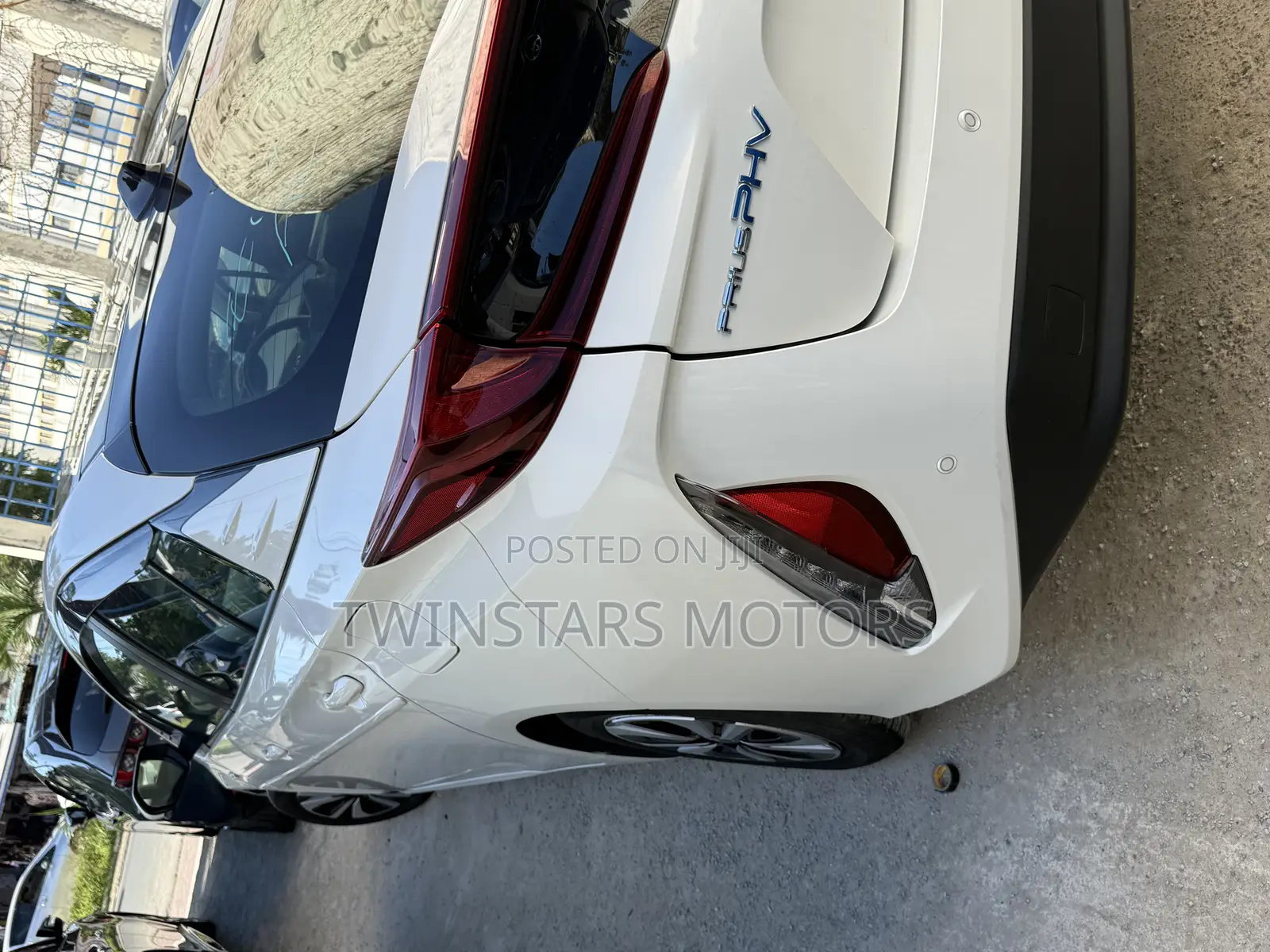 Toyota Prius 2019 White