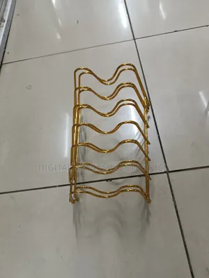 Gold Plate Stand for 6 PCS