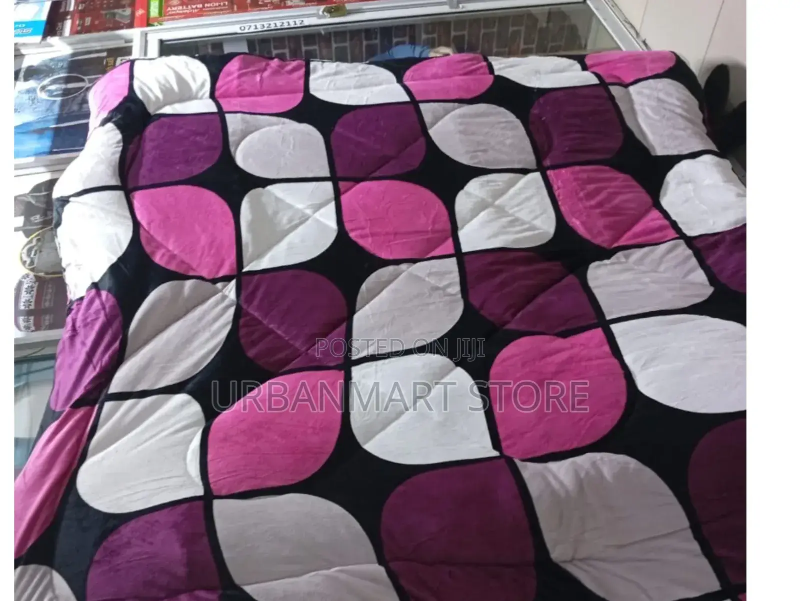 Warm Woolen Duvet 5×6 / 6×6 Thick Soft All-Season Bedding