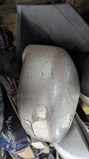 Nissan Advan Sidemirror