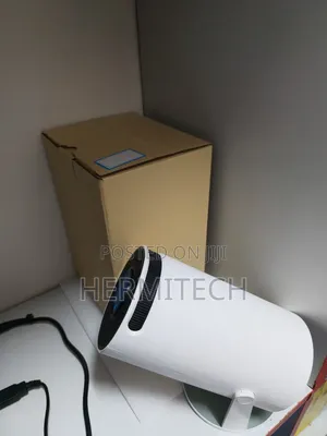 Hy300 for Gaming, Presentations, Movies Display 150 Inch 16gb Storage