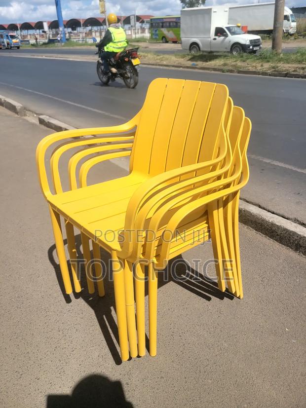 Stackable Restaurant Chairs - thumbnail 2
