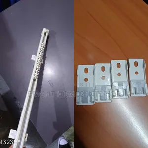 Strong Straight Rail for Window Curtain and Ceiling Brackets