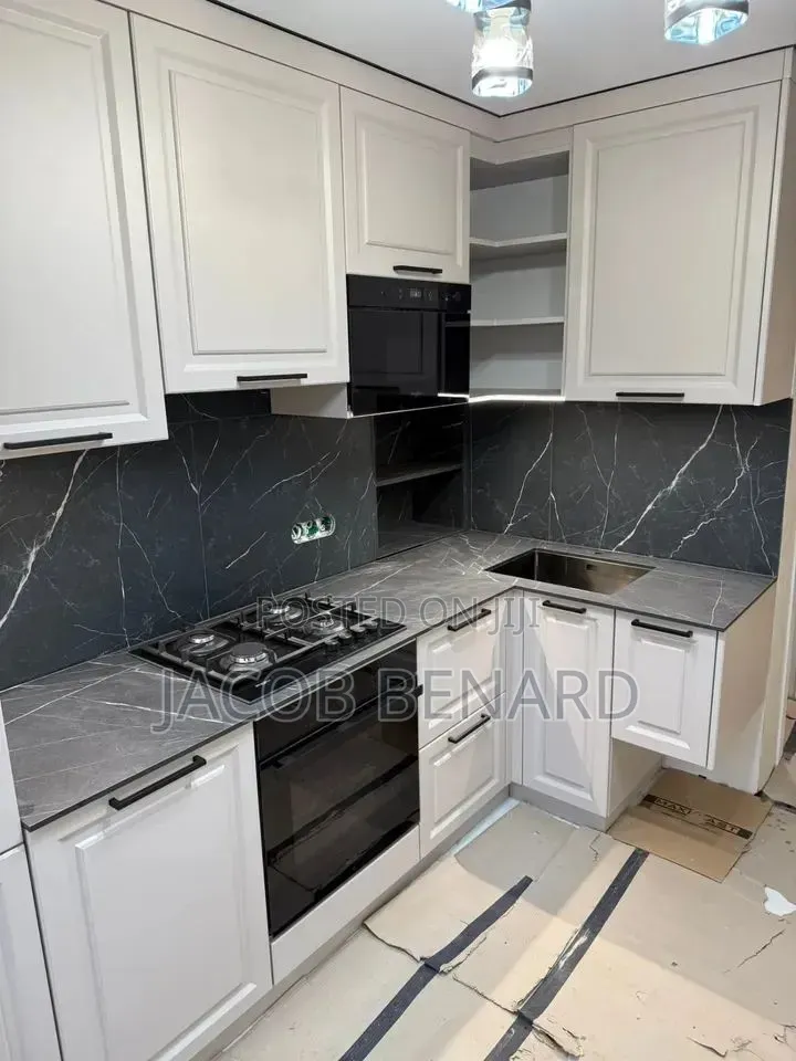 Tilling/Flooring