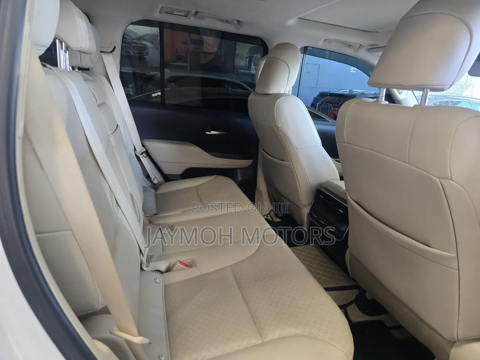 Toyota Land Cruiser 2024 Pearl