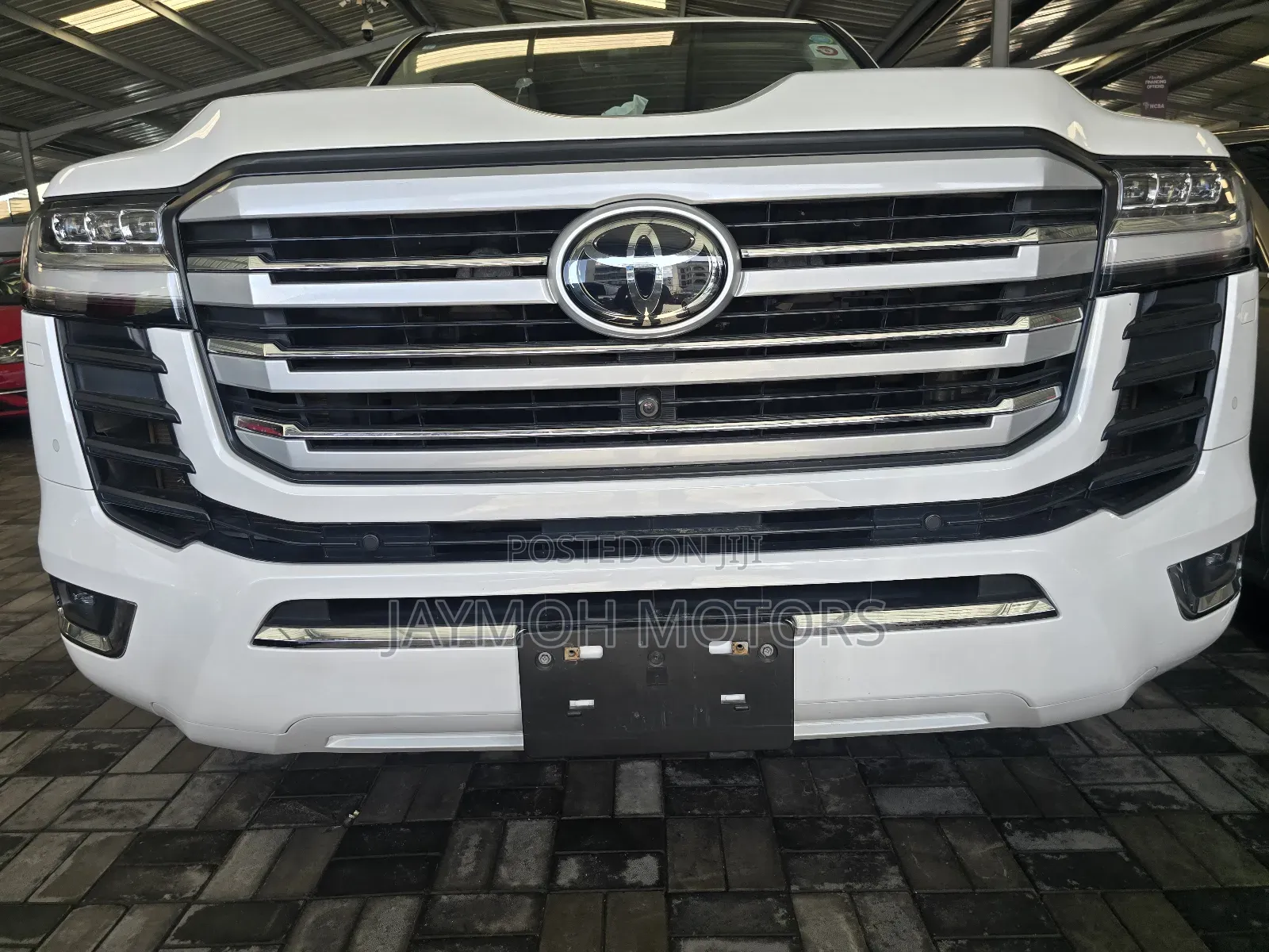 Toyota Land Cruiser 2024 Pearl