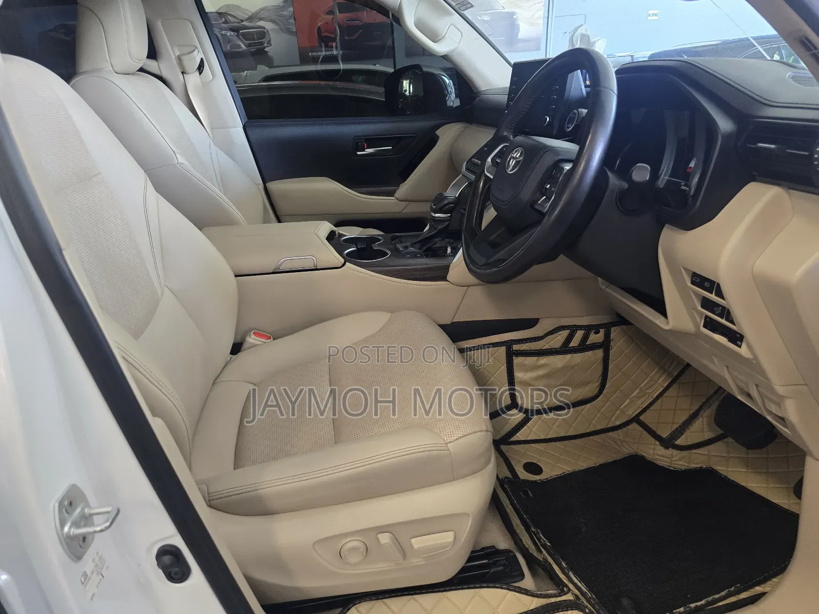 Toyota Land Cruiser 2024 Pearl