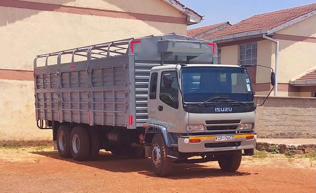 Isuzu FVZ 2016