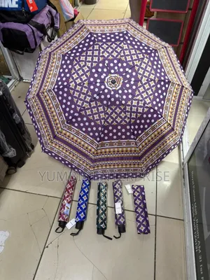 Big Foldable Umbrellas