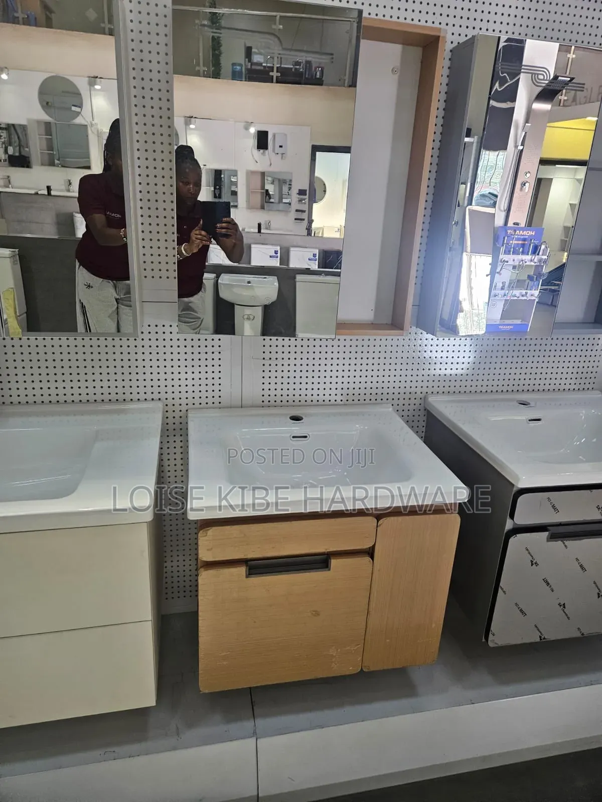 All Sizes of Vanity Cabinets Are Available