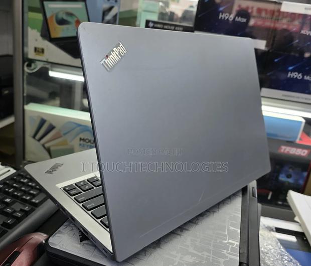 Laptop Lenovo ThinkPad 13 8GB Intel Core i5 SSD 256GB