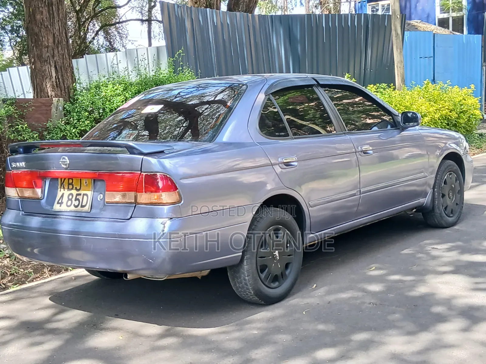 Nissan FB15 2006