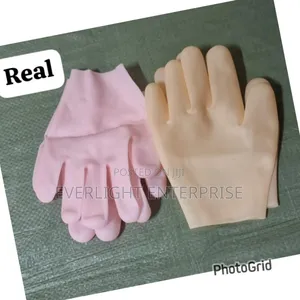 Silicone Moisturizing Hand Gloves