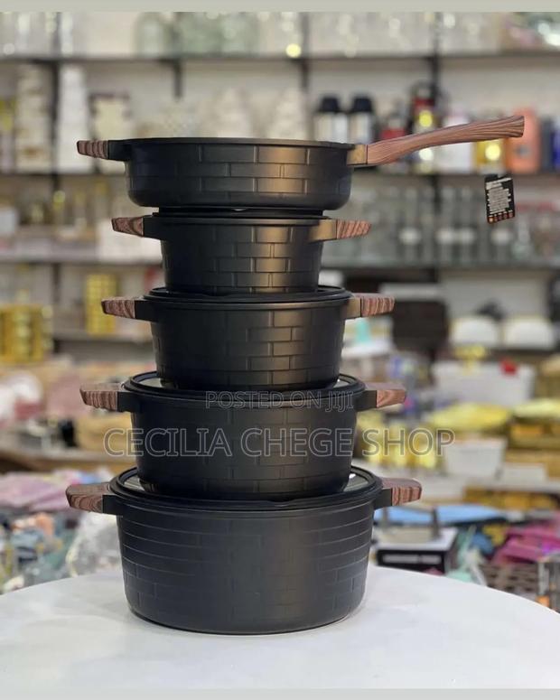 Quality Nonstick Sufuria