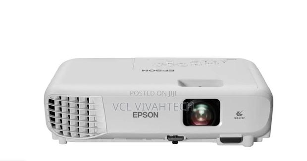 Epson Eb-E12 Projector - thumbnail 2