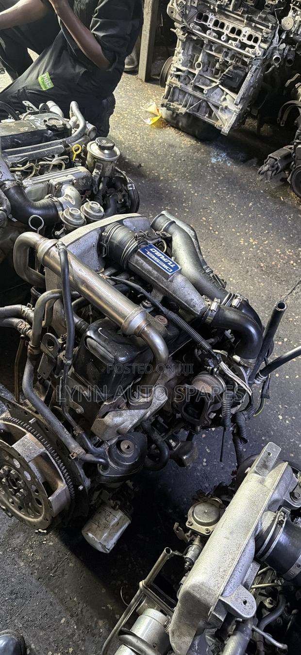 Isuzu Dmax 4jb1 Complete Engine Turbo - thumbnail 2