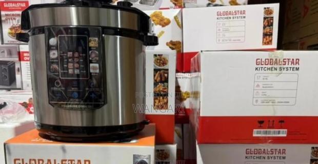 Silver Globalstar 6l Pressure Cooker - main view