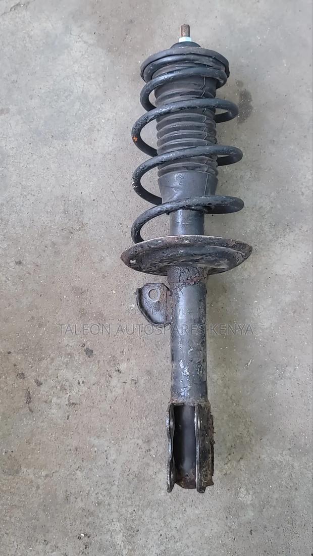 Toyota Fieder 2018 Complete Shock
