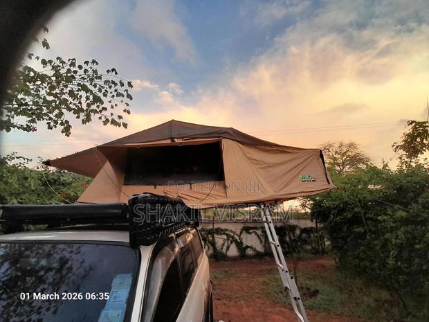 Car Roof Tent