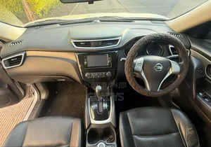 Nissan X-Trail 2016 Silver