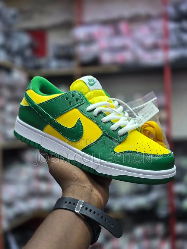 Designer Nike Dunk Low Brazil Sneakers - thumbnail 2