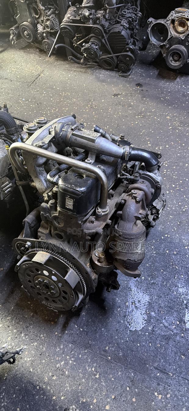 Isuzu Dmax 4ja1 Complete Engine - thumbnail 2