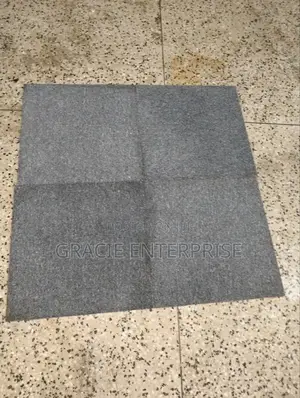 Stone-Effect Floor Tiles/ Carpet Tiles