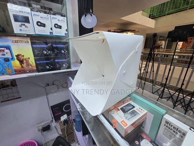 Portable Photo Tent Medium Led Light Box for Photography