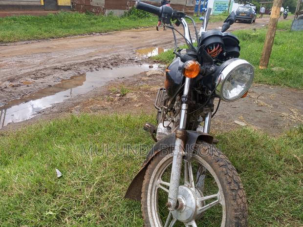 TVS HLX Plus ES 2020 Black