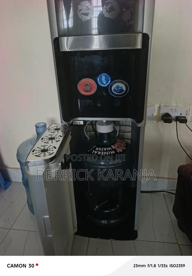 Water Dispenser - thumbnail 3